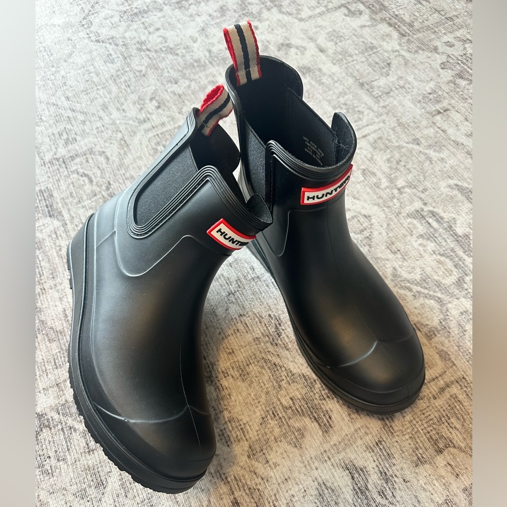 Hunter Black Chelsea Rain Boots with Red Trim
